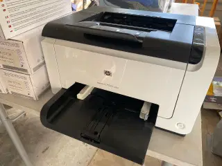HP Color LaserJet CP2025
