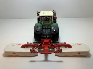 1:32 model traktor