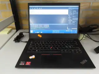 Bærbar computer LENOVO E495