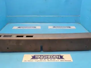 New Holland 8340 Dæksel 82014457