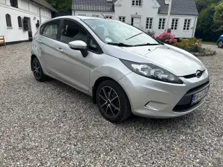 Ford Fiesta 1,25 60 Ambiente