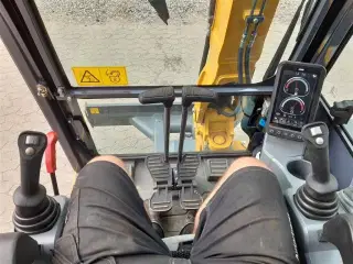 XCMG xe27e