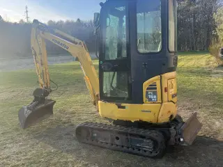 Komatsu minigraver 