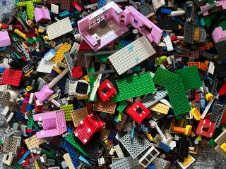 LEGO 
