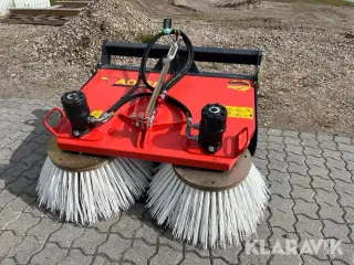 Fejemaskine Adler R100