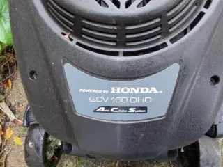 Honda plæneklipper selvkør