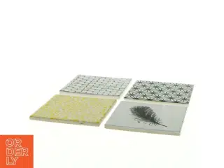Dekorative glasbakker/ korkbordskånere fra Open Mind (4 stk str. 10 x 10 cm)