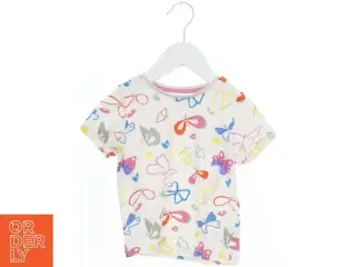Børne T-shirt med sommerfugletryk fra M&S (str. 98) fra M&S (str. 98)