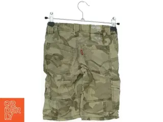 Camouflage cargo shorts fra Levis (str. 110)