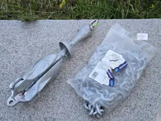 Anker med tilhørende 3 meter lang kæde
