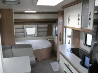 Hobby De Luxe 545 KMF
