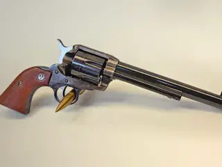 Ruger Vaquero  i .45LC med 7,5" løb