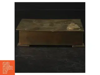 Træskrin med metalbeslag (str. 14x10 cm)