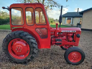 Volvo BM 320 Buster diesel