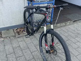 mountainbike  Scott 7,5 tommer. 
