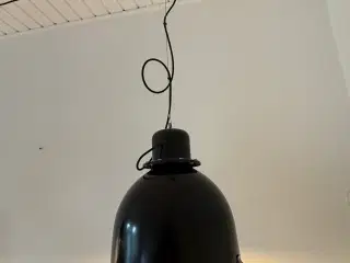 3 sorte lamper (IKEA)