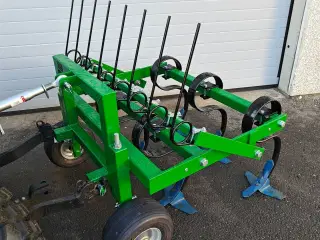 AB Woodflex KVIK-UP Effektiv rensning i nyplantet skov