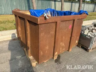 Tank