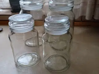 Opbevaringsglas 4 stk. med lufttætte låg
