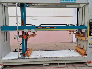 RAMARCH Korpus presse
