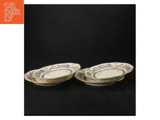 Porcelænsmiddagstallerkener fra Pirken Hammer (str. Ø. 19 cm)