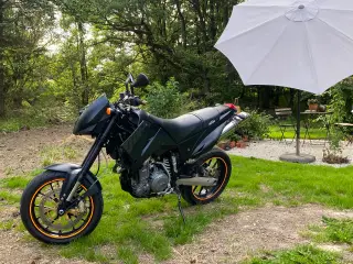 KTM Duke2 640 Super Motard 