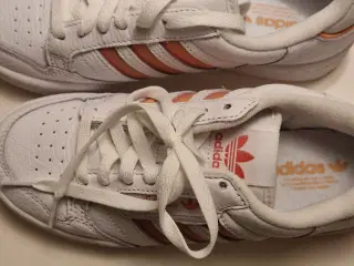 Adidas sko 