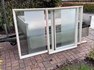 3 vinduer 148,5x117,5 cm.