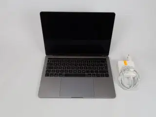 Apple MacBook Pro 13" IPS I5-7360U