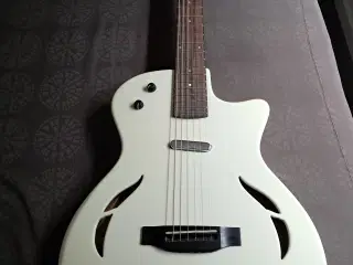 TYMA halvakustisk el guitar