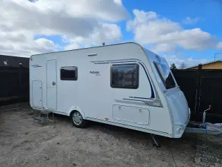 Caravelair Antares style 486 køjevogn