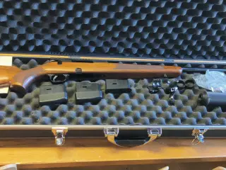 Tikka m.595 308.winmed dæmper og ekstra magasiner