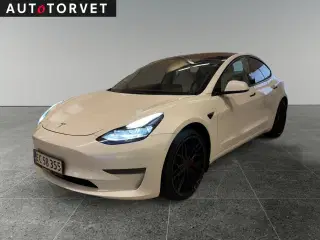 Tesla Model 3  Performance AWD
