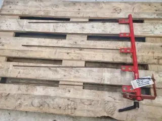 Massey Ferguson 40 Hængselrør 28181527