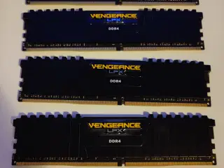 Corsair DDR4 16GB Ram