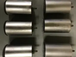Møbelben i børstet aluminium