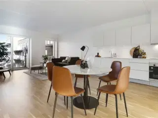 102 m2 lejlighed i København S