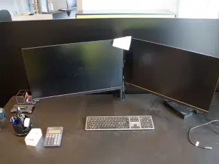 2 stk. skærme & Dock, m.v. LENOVO