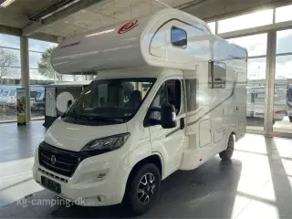 2020 - Euramobil Activa One   Populær lille Euramobil med masser af skabsplads. Bemærk totallængede på 589 cm.