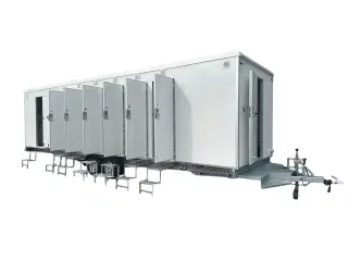 Type 900: Toilet & Badvogn med 6 bad og 5 urinaler