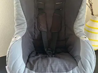 Autostol Rømer 9-18 kg. 