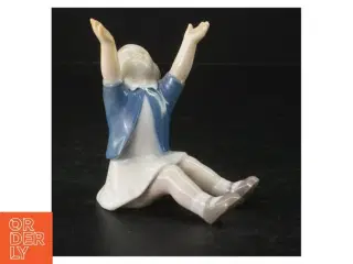Porcelænsfigur af barn fra B&G (str. H. 11,5 cm)