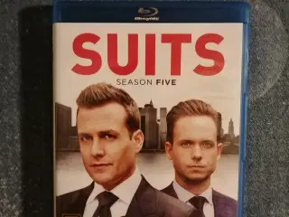 Suits Sæsoner