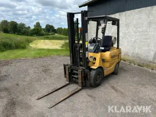Gas truck Caterpillar GP13
