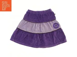 Lilla nederdel med lag fra Småfolk (str. 122)