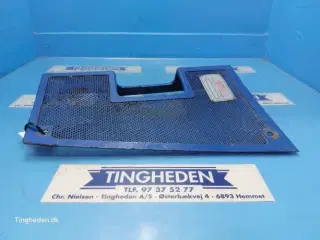 Ford 6700 Grill R.  D5NN10N333C