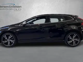 Volvo V40 2,0 T5 R-design 245HK 5d 8g Aut.