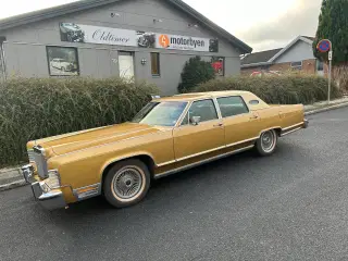 Lincoln Continental Town Car V8 Aut  Unik stand