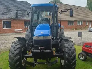 New Holland TD90D ca. 1600 timer