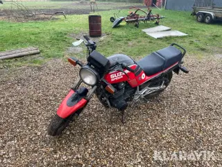 Motorcykel Suzuki GSX1100 E